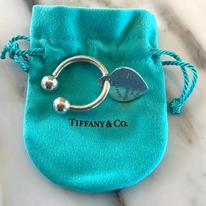 Authentic sterling silver Tiffany keychain - just took to Tiffany to be polished